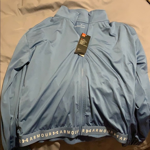 NWT under armor jacket - Picture 3 of 3